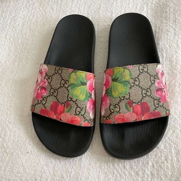 Gucci Bloom Slides - Picture 7 of 7